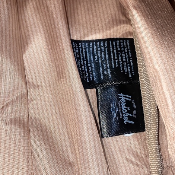 🆕 Herschel Supply Company Backpack - Picture 7 of 10